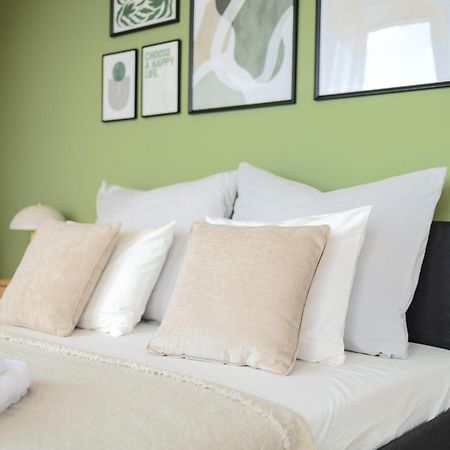 Bright 2Br - 8Th Floor, Balcony, Free Parking - By Gravity Prague公寓 外观 照片