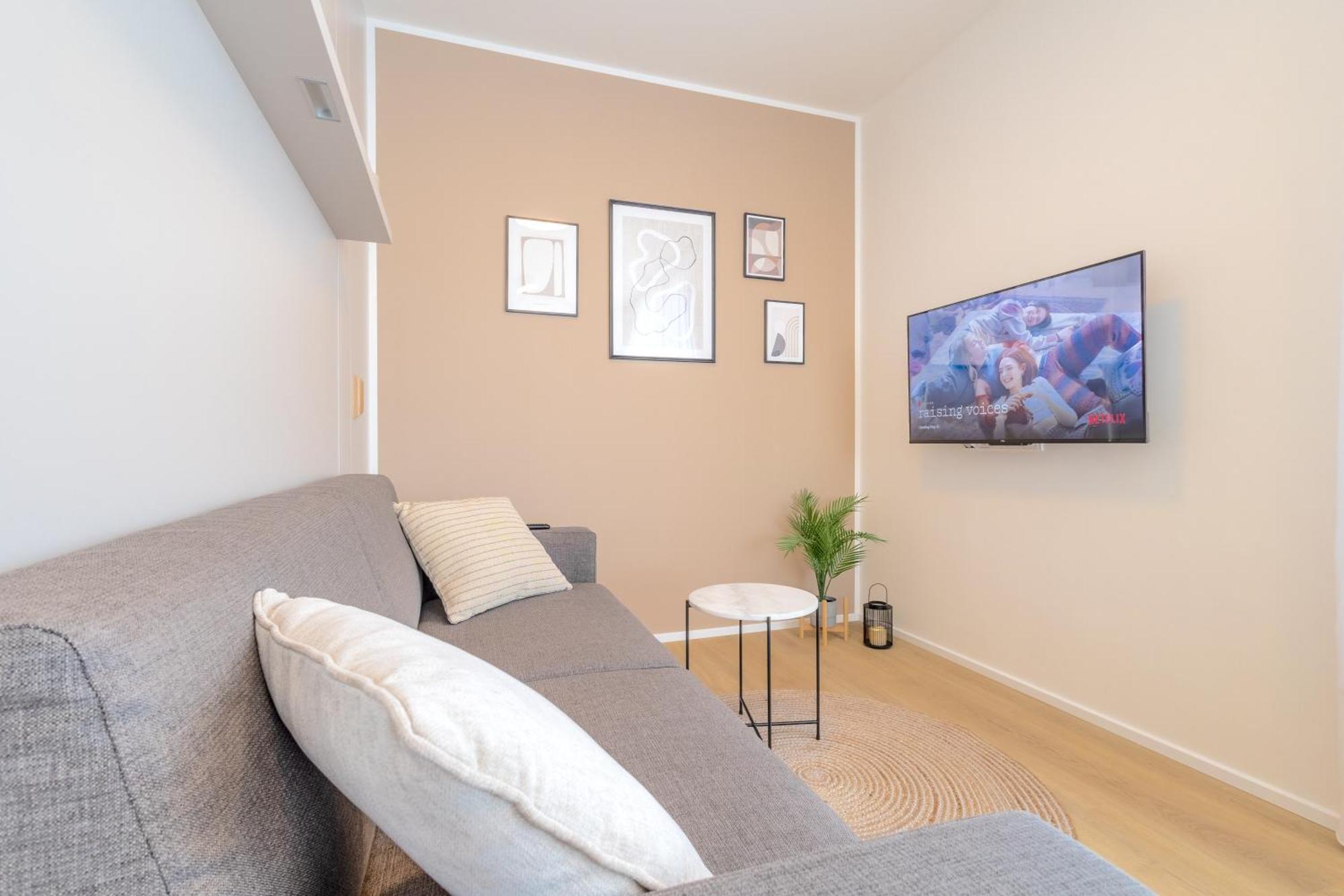 Bright 2Br - 8Th Floor, Balcony, Free Parking - By Gravity Prague公寓 外观 照片
