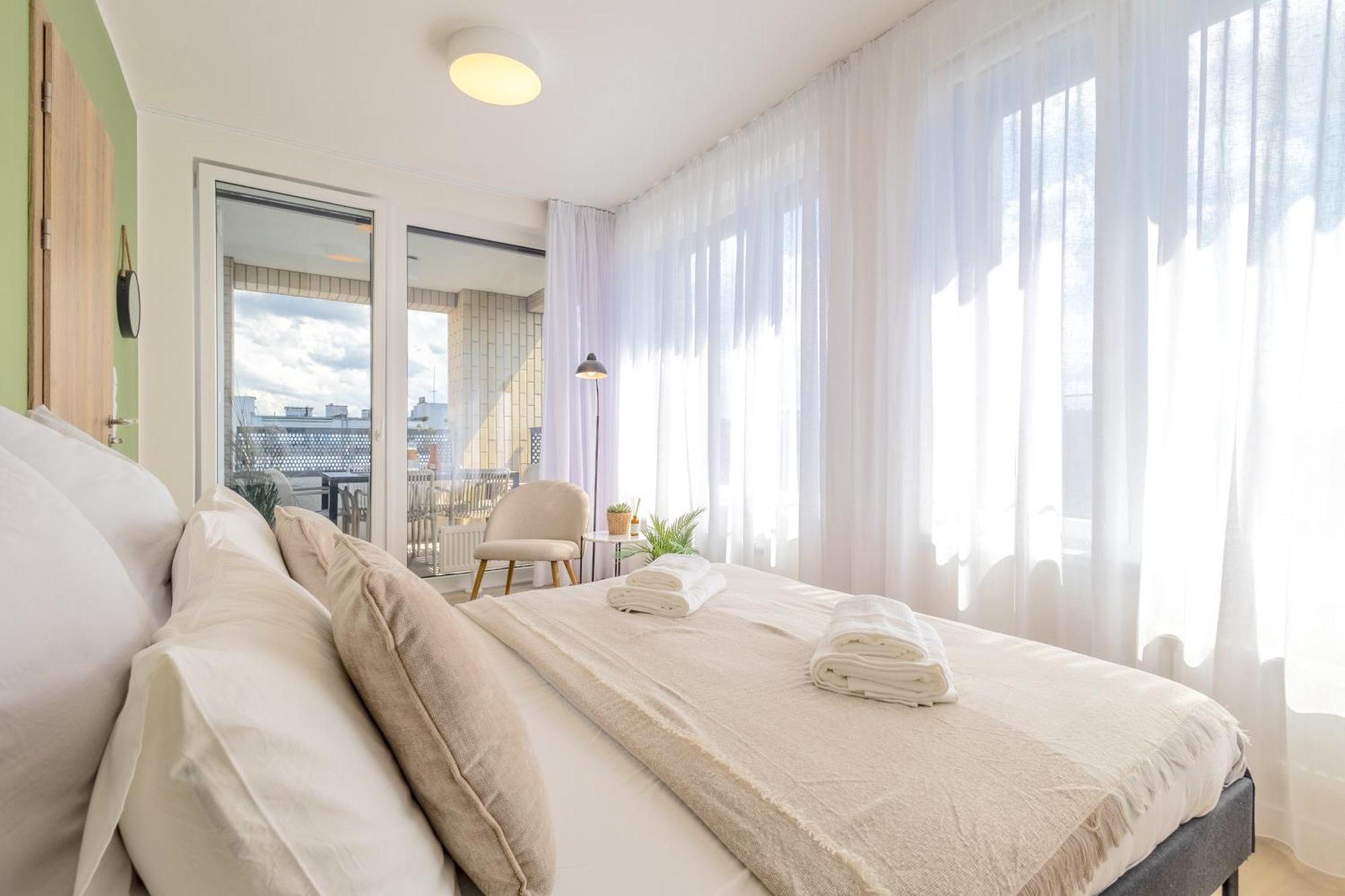 Bright 2Br - 8Th Floor, Balcony, Free Parking - By Gravity Prague公寓 外观 照片