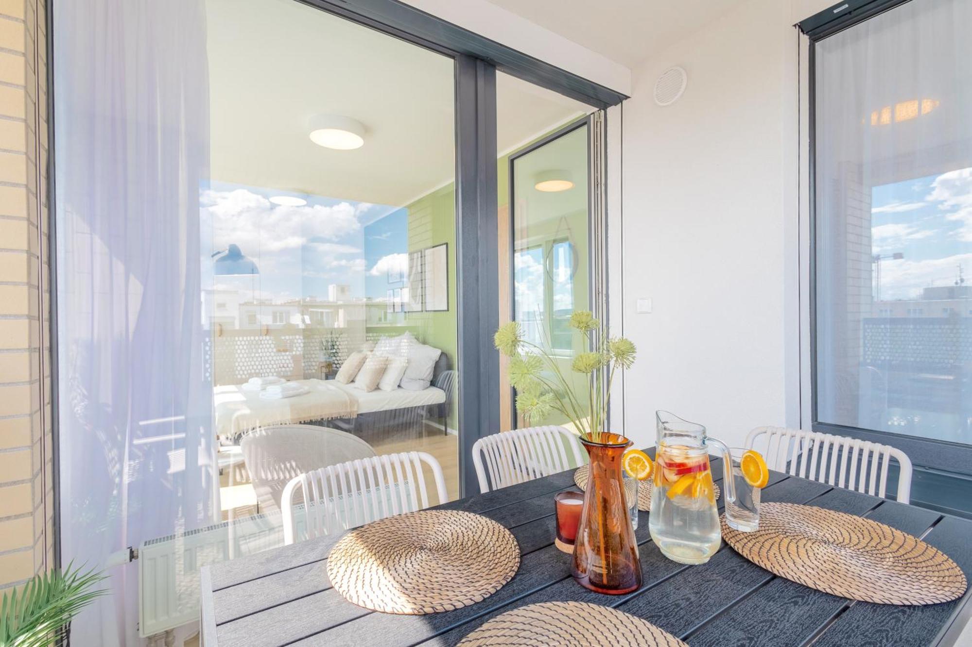 Bright 2Br - 8Th Floor, Balcony, Free Parking - By Gravity Prague公寓 外观 照片